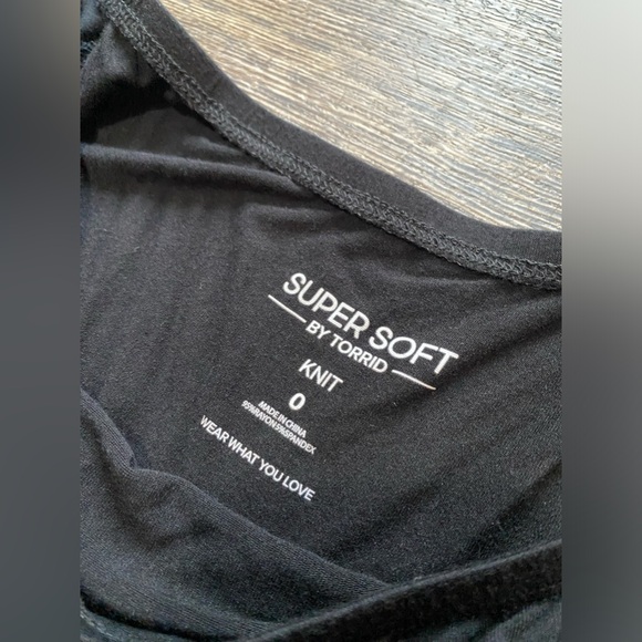 Torrid jumpsuit - Picture 4 of 4